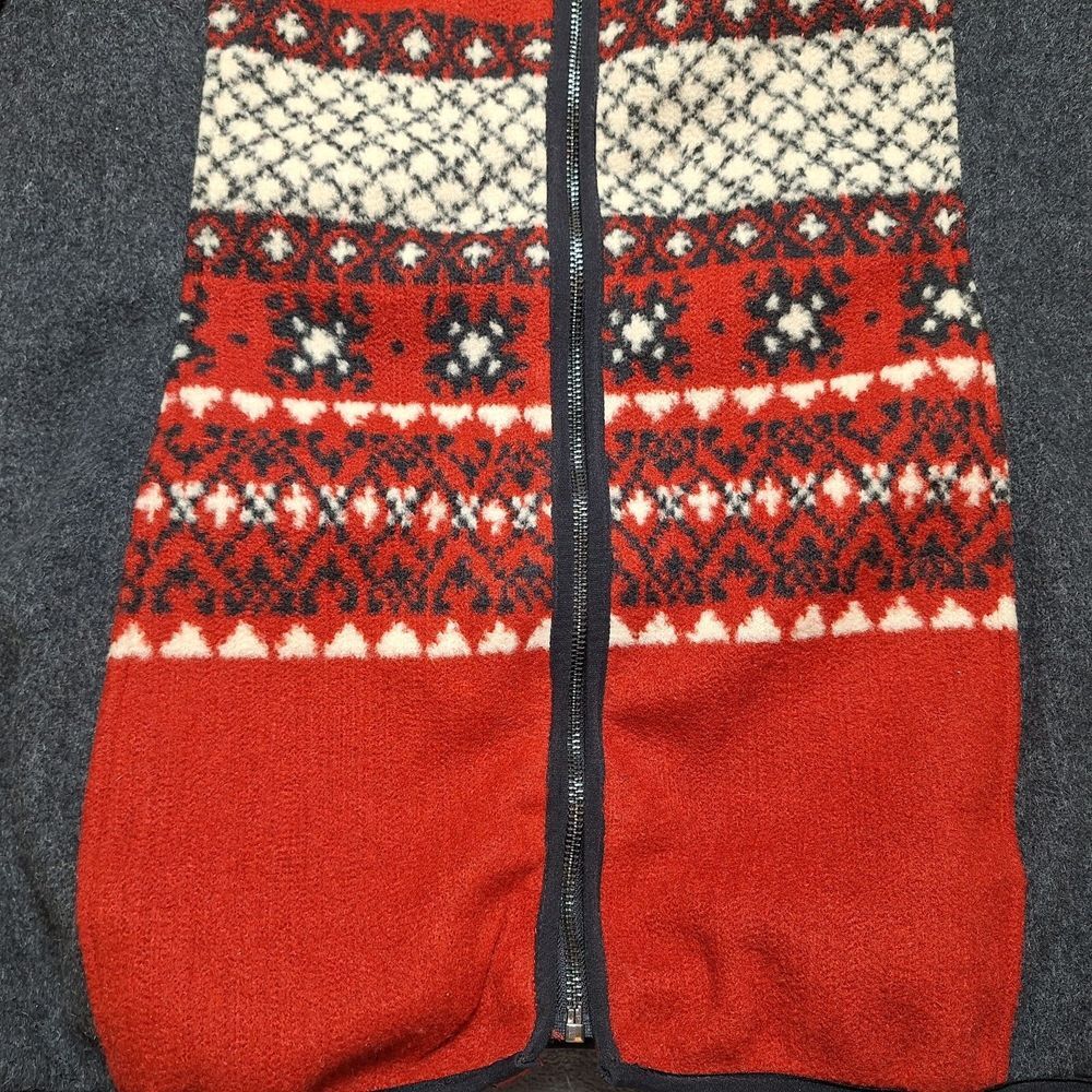 Women's Red And Gray Patterned Jacket - image 8